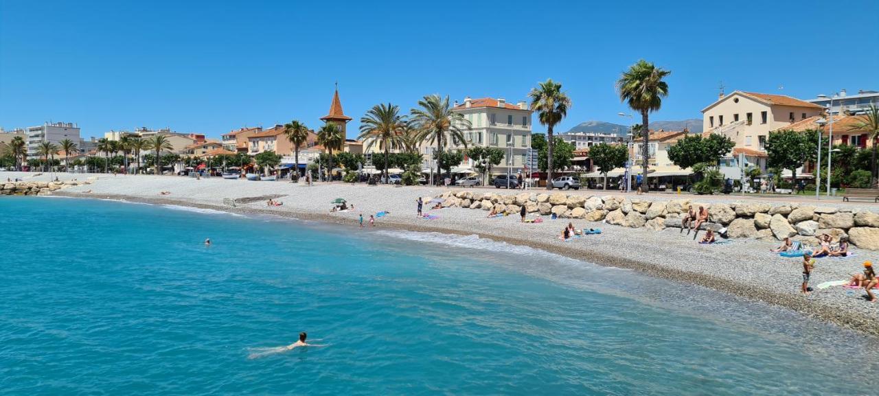 Studio De La Plage - Mer, Terrasse Et Garage Καν-συρ-Μερ Εξωτερικό φωτογραφία